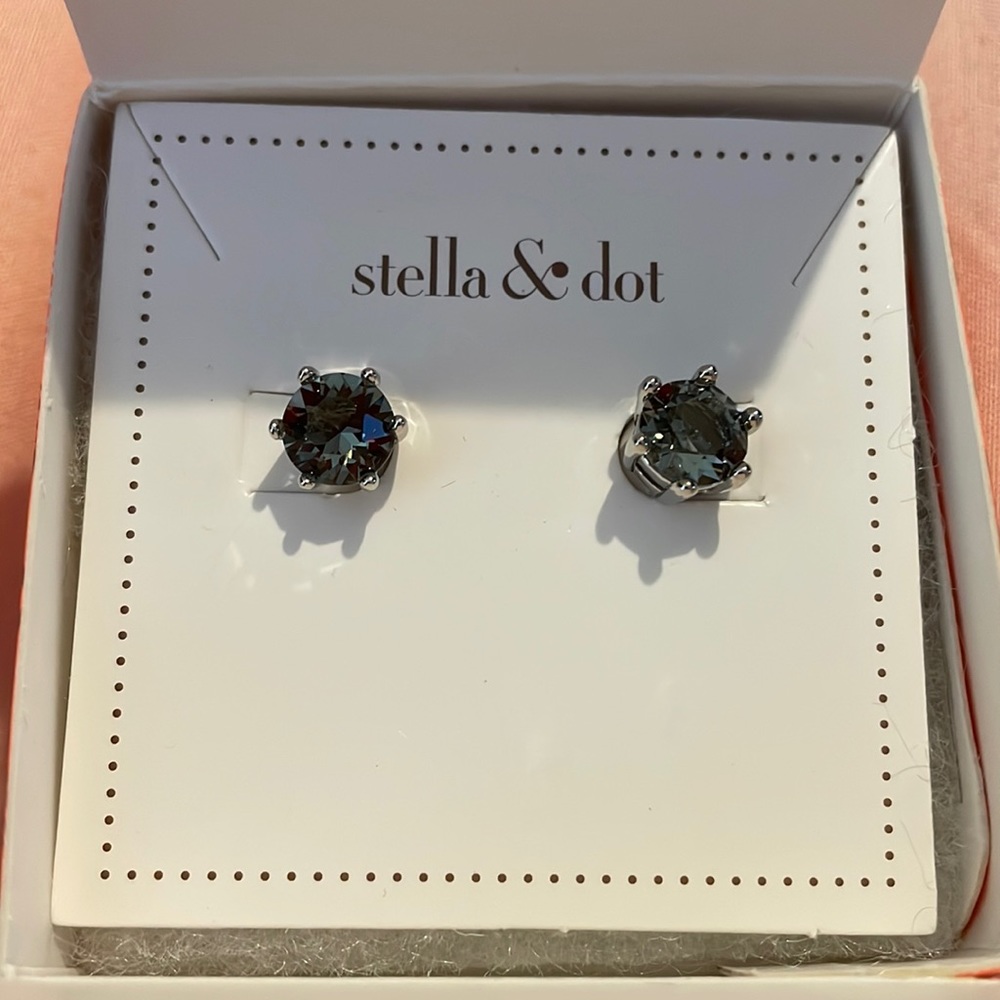 Stella & Dot Smoky Studs